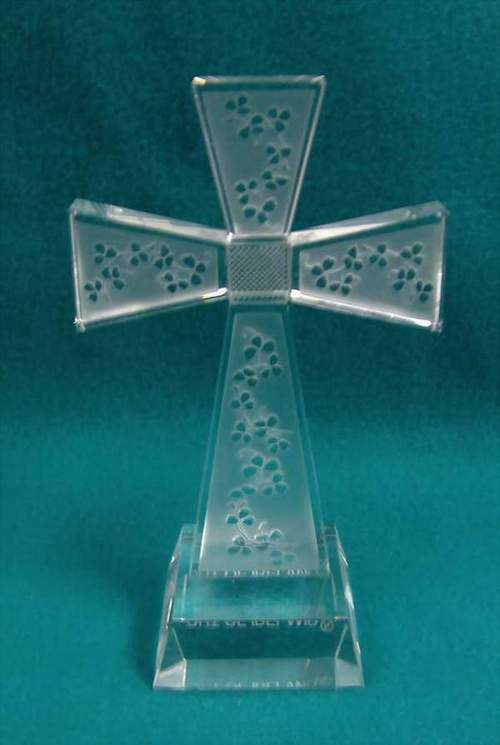 Shamrock Cross