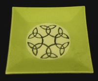 GLASS CELTIC KNOT LG PLATE