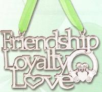 HANGING PLAQUE WITH RIBBON